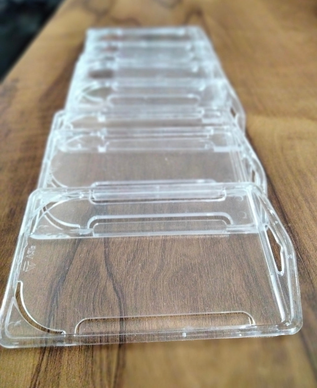 GLASS (CRYSTAL) HOLDER - PACK OF 100