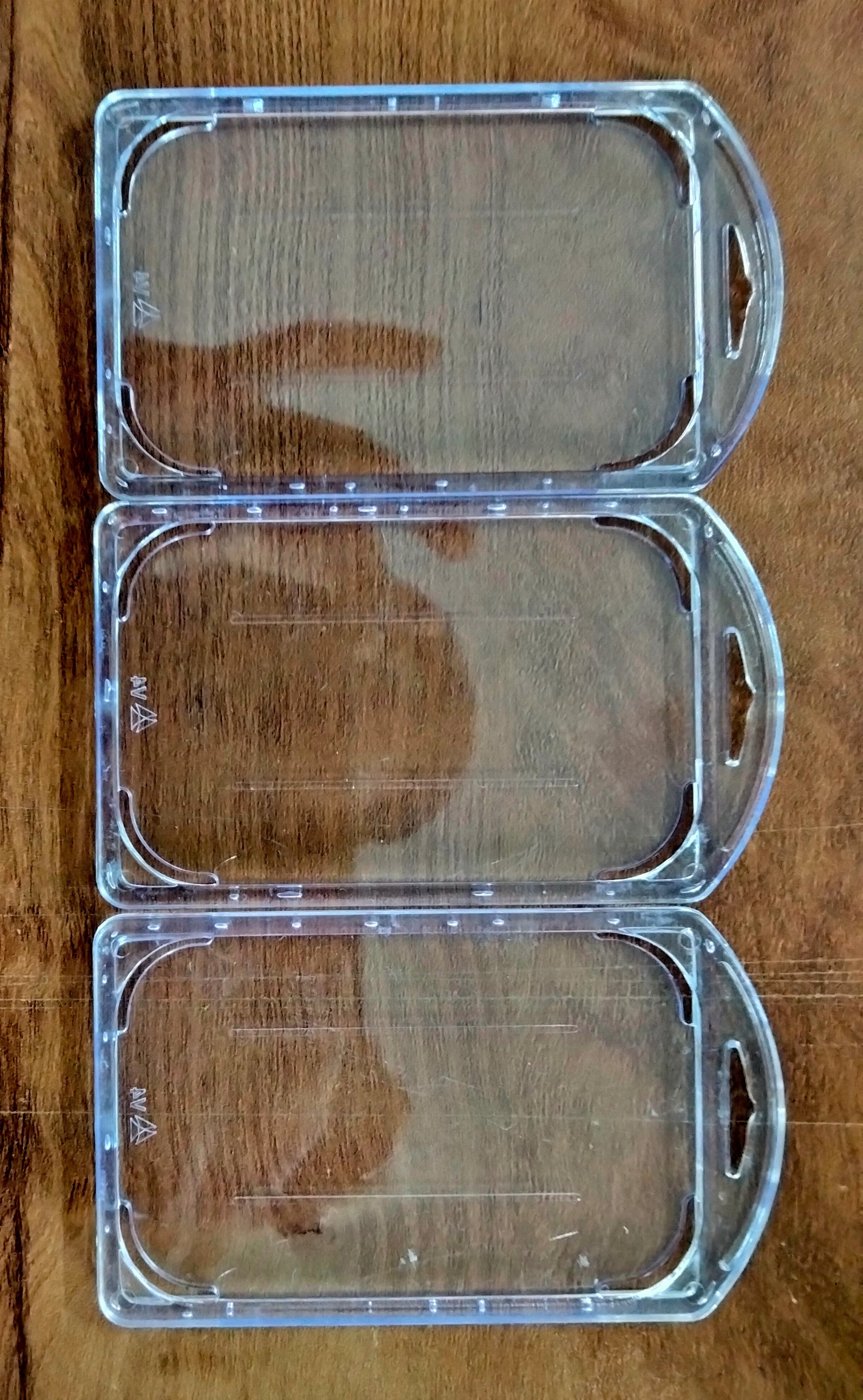 GLASS (CRYSTAL) HOLDER - PACK OF 100