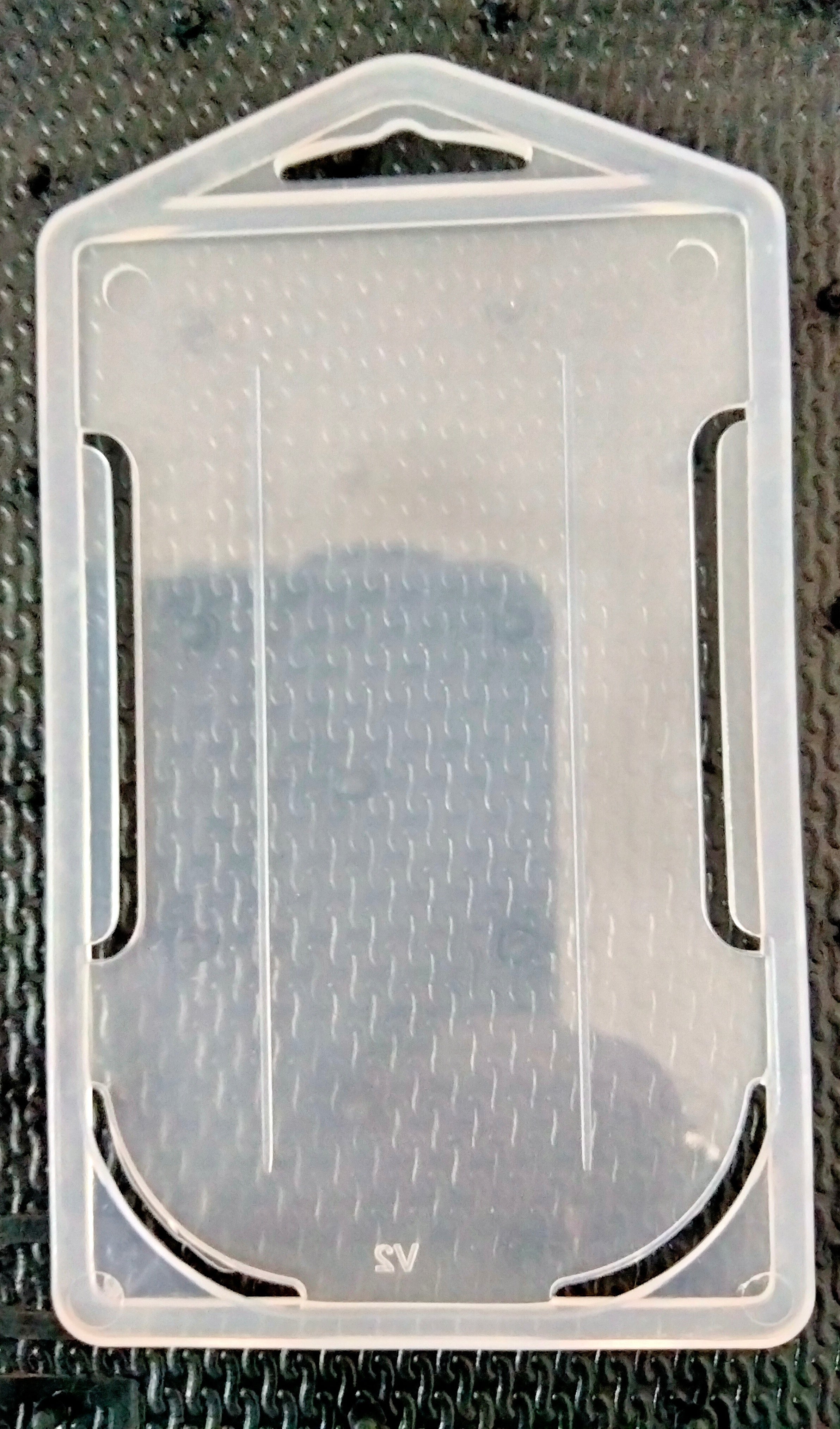V2 TRANSPARENT PLASTIC HOLDER - PACK OF 100